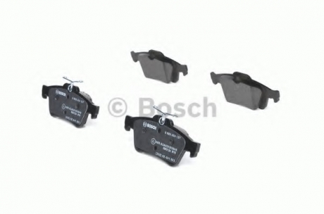 0986494127 Bosch Тормозные колодки дисковые задні FORD Focus II, III; MAZDA 3, 5; OPEL Vectra C; VOLVO