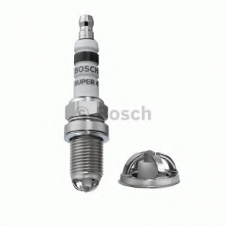0242242501 Bosch Свеча зажигания FR56 SUPER 4 (4-х конт.) 0,9mm в т.ч.FIAT; FORD; RENAULT.