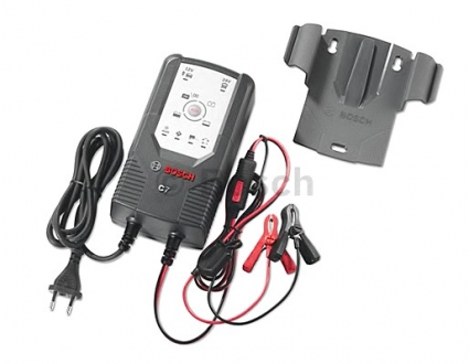 018999907M Bosch Зарядное устройство C-7(12V =14Ah-230Ah / 24V =14Ah-120Ah)