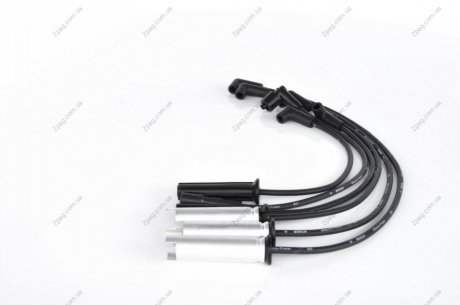 0986356739 Bosch Комплект кабелів високовольтних