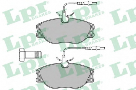 05P498 LPR Тормозные колодки дисковые