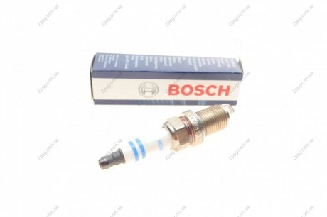 0242240653 Bosch Свеча зажигания FR6KI332S