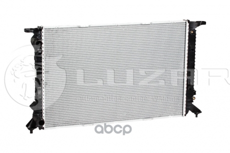 LRc 1880 LUZAR Радиатор охлаждения A4 (07-) , A6 (11-) , Q3 (11-) , Q5 (08-) МКПП/DSG (LRc 1880) Luzar