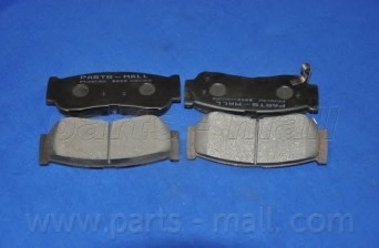 PKA-032 PARTS MALL  Колодка торм. диск. HYUNDAI SANTAFE(CM) 05MY(-SEP 2006) (пр-во PARTS-MALL)