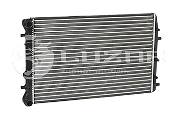 LRc 18QJ LUZAR Радиатор охлаждения Fabia (99-)/Polo (01-) МКПП/АКПП AC- (LRc 18QJ) Luzar