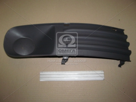 051 0622 912 TEMPEST Решетка бамп. пер. пра. -отв. VW T5. 03- (пр-во TEMPEST)