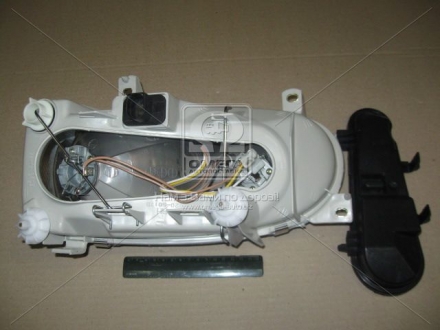 Фара прав. VW GOLF III (пр-во TYC) 20-5017-08-2B